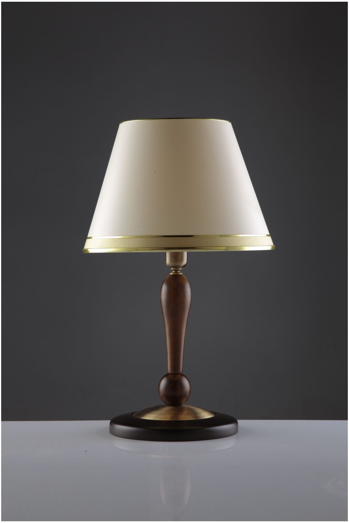 Hülya Abajur E27 12W 35cm Metal Eskitme Avonni-HML-9046-1E